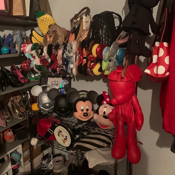 Meet your Posher, Ashley - Picture 3 of 8